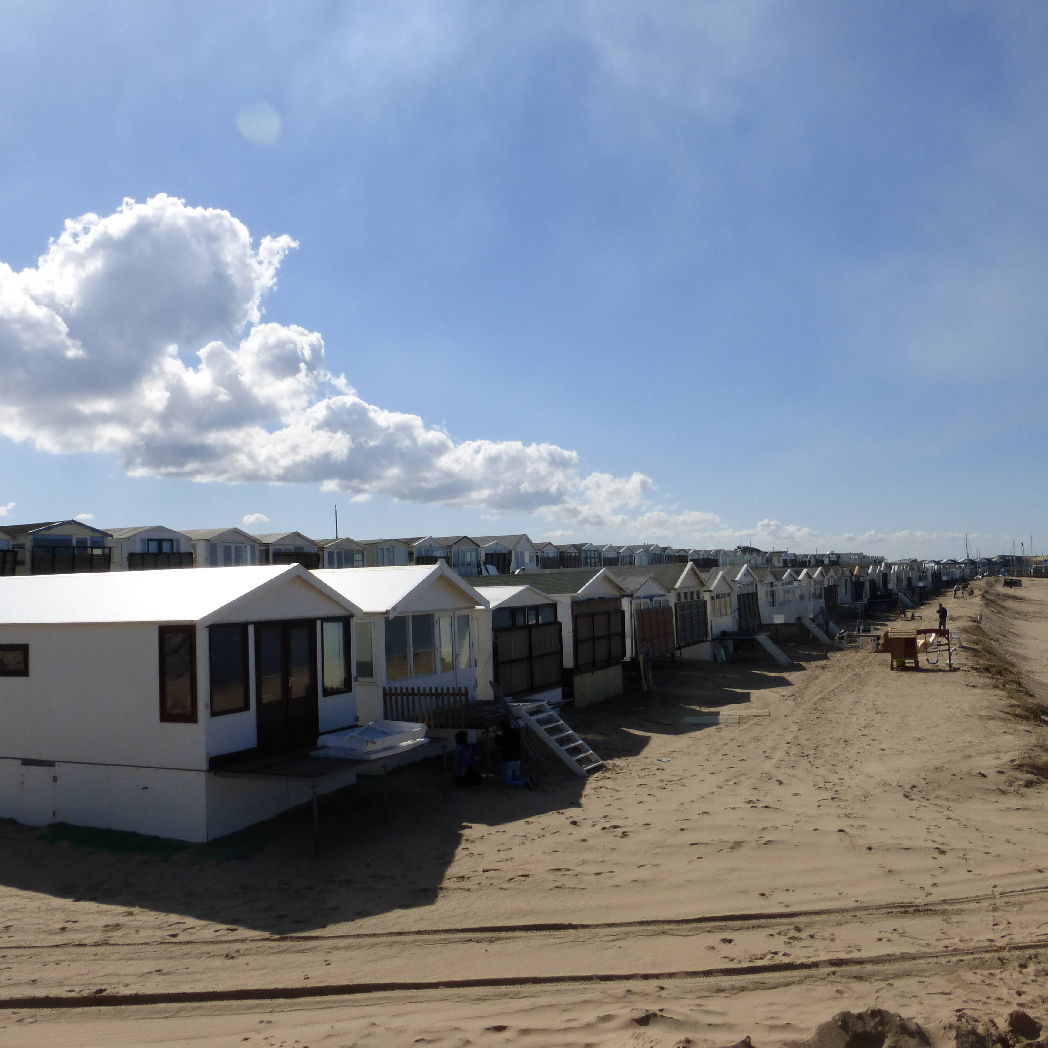 Strandhuisjes IJmuiden 5-4-15 